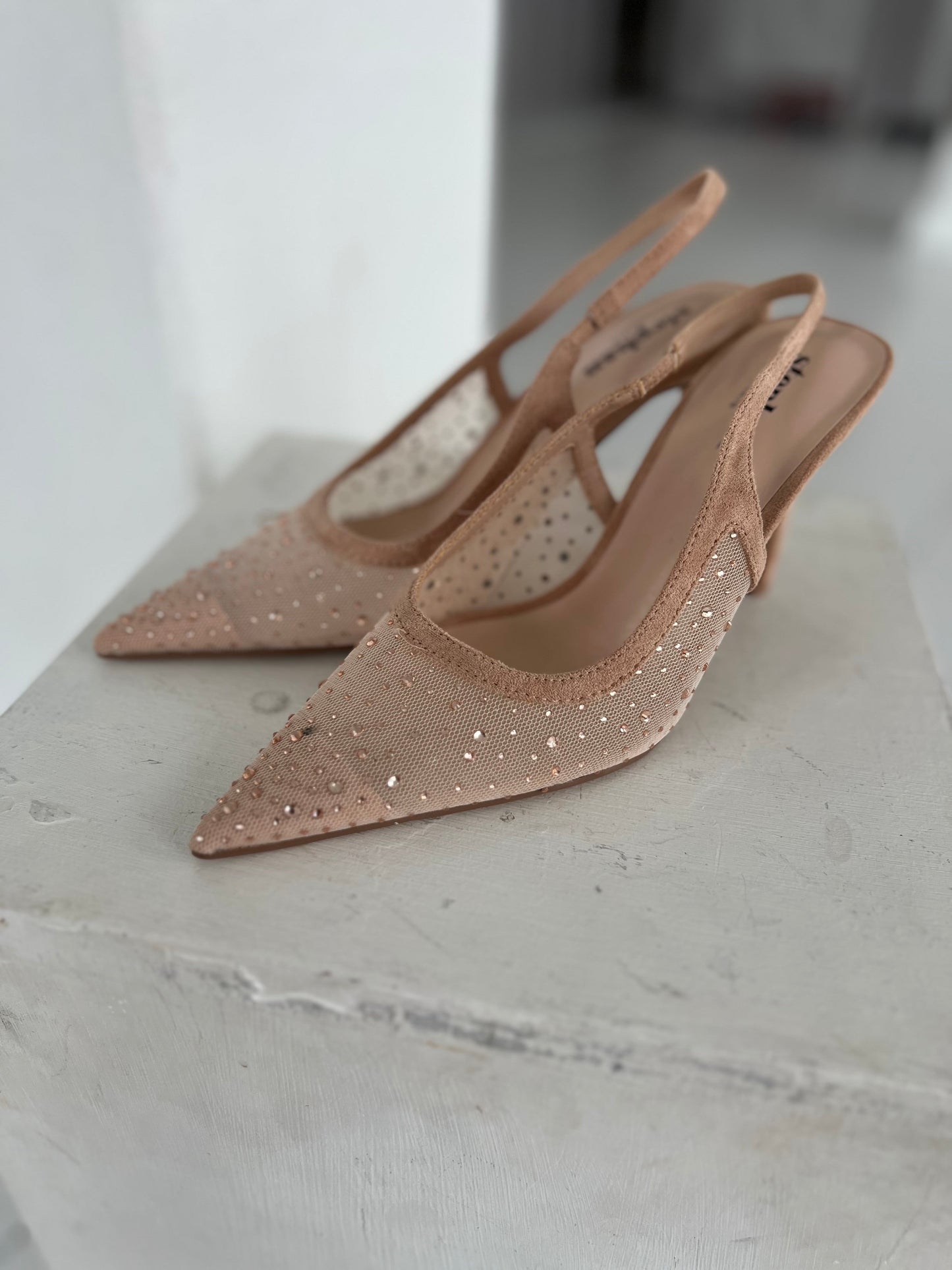 Stephan champagne heels