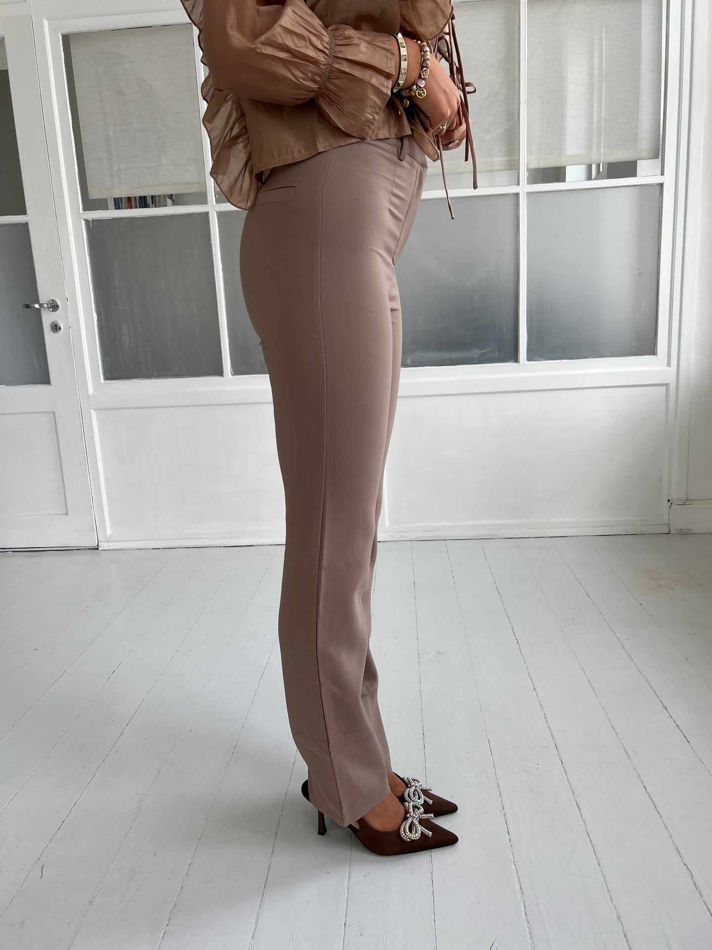Eight Luxe taupe pants