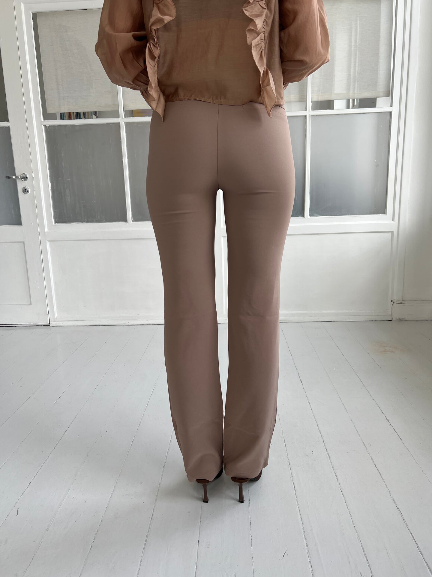 Eight Luxe taupe pants