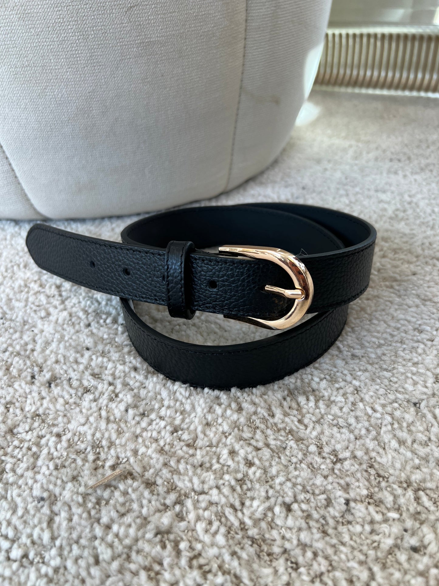 Black leather belt fra webshoppen Aaberg Copenhagen