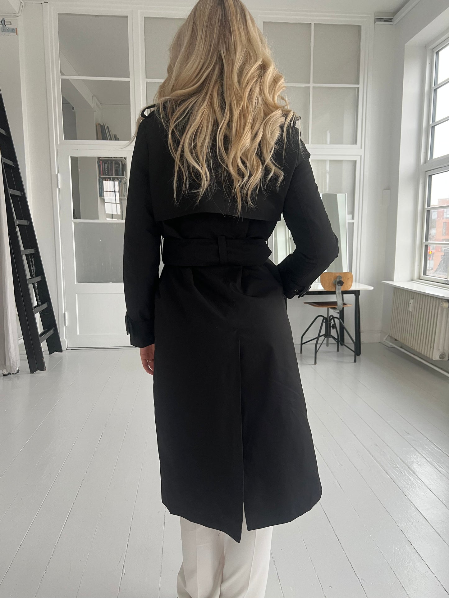 Softy black waterproof trenchcoat  (4709)