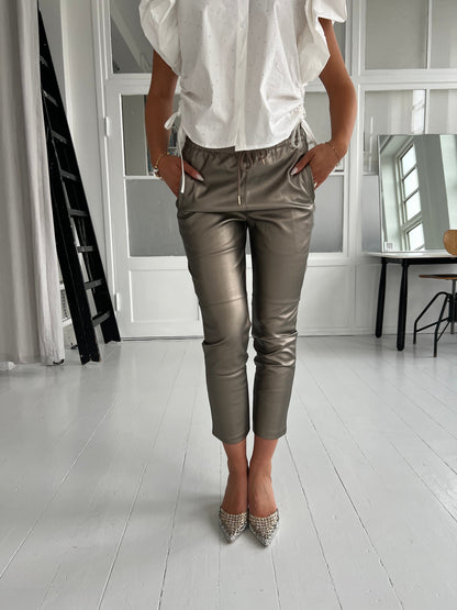 Orice bronze pants (8082)