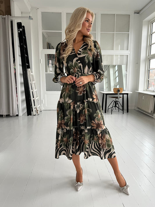 Bianca green flower dress-kjole-Aaberg Copenhagen