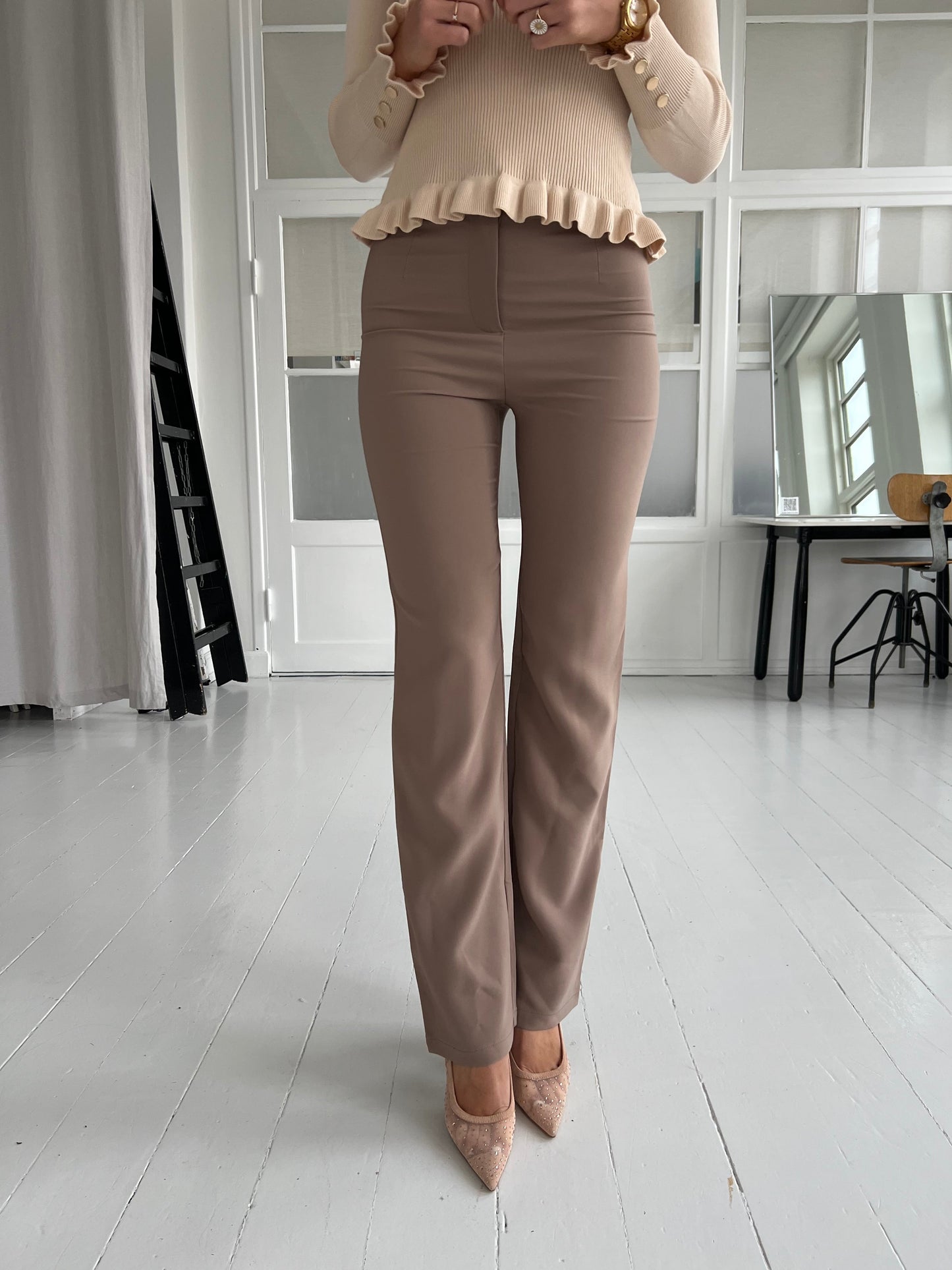 Eight Luxe taupe pants (9406)