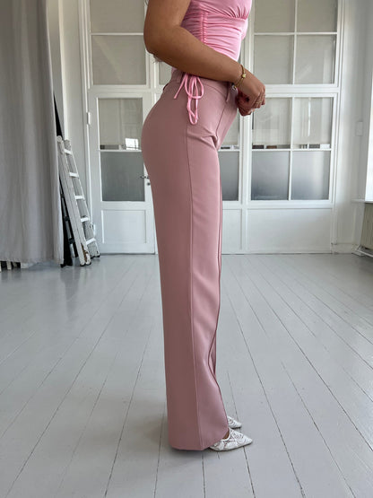 Eight Luxe rose pants